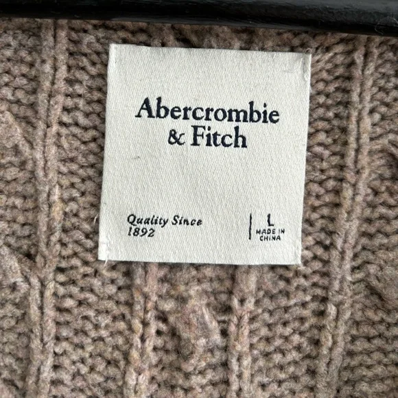 LAST CHANCE EUC ABERCROMBIE & FITCH CHUNKY CABLE KNIT V-NECK CARDIGAN, BROWN L - Picture 3 of 11
